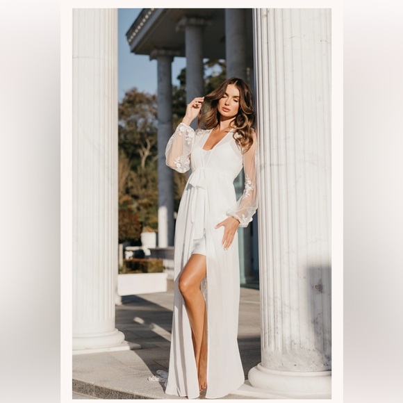 Le Rose Bridal Robe - NEW - Picture 1 of 11